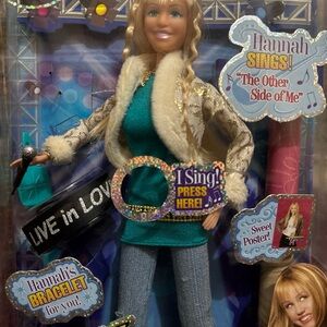 Collector item brand new Hannah Montana Singing Doll with Accessories